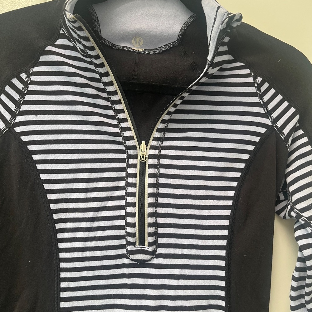 Lululemon Quarter Zip Reversible Pullover - image 2